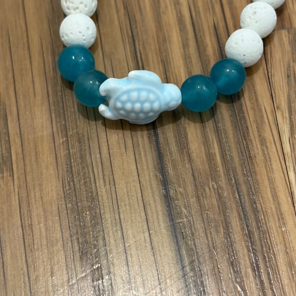Simply Southern Conserve & Protect Turtle Tracking Lava Bead Bracelet White Teal